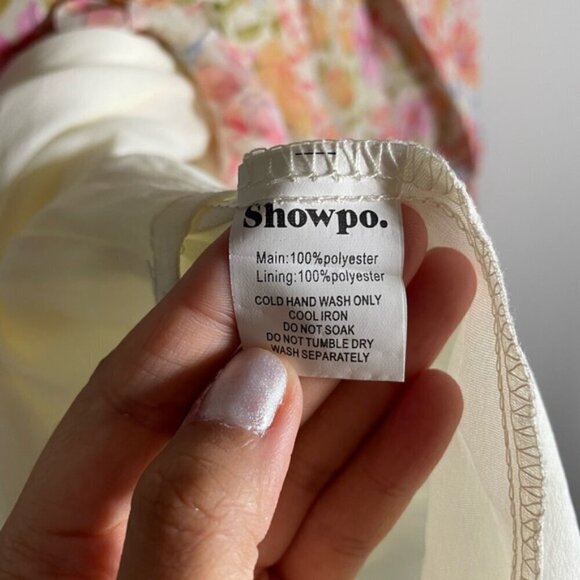 NWT SHOWPO PRETTY AS YOU DRESS IN MULTI FLORAL SIZE 6 - Picture 10 of 10
